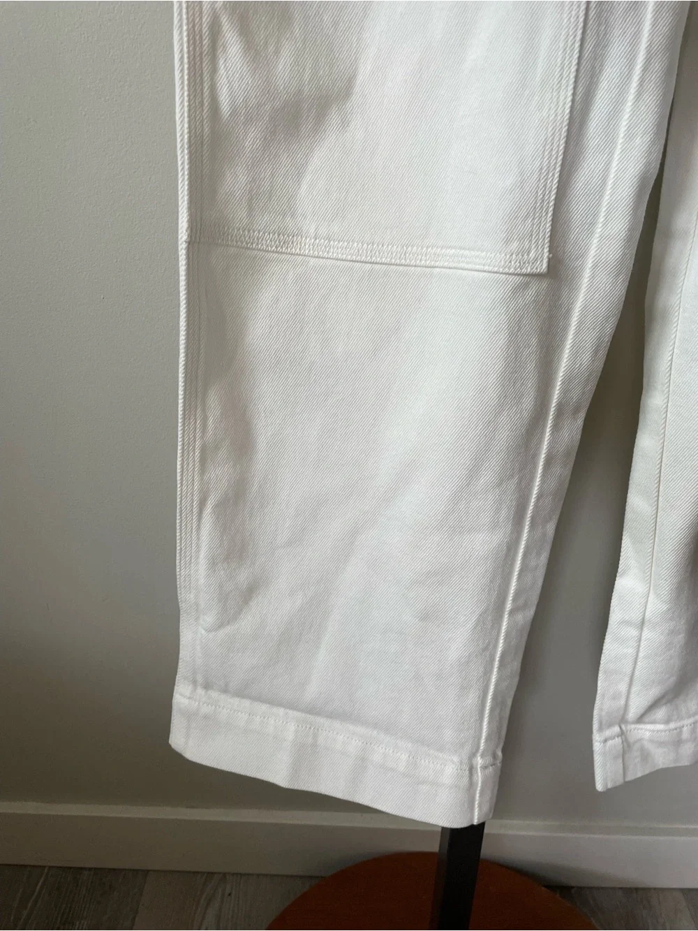 Wilfred High-Rise Straight-Leg Jeans in Off-White - Picture 7 of 11